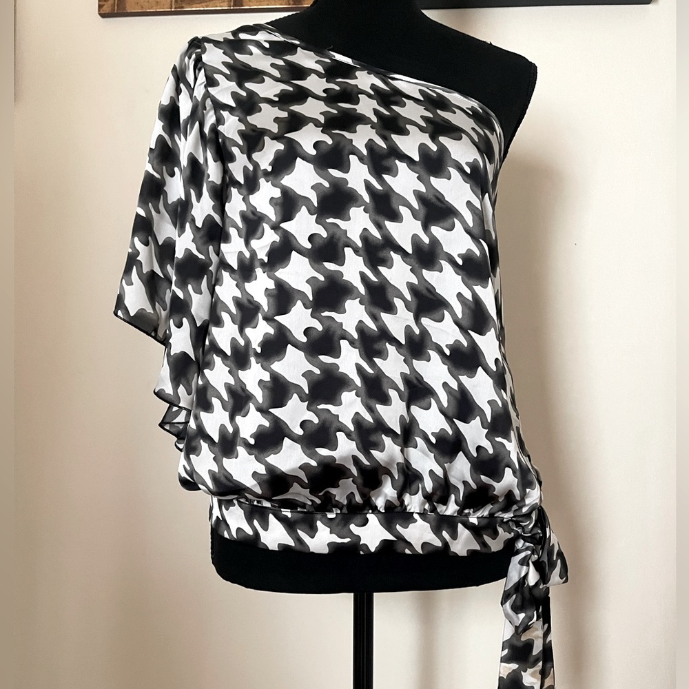 Fashions satin hot top one shoulder for women M size - Picture 6 of 15